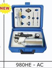 Load image into Gallery viewer, Warwick 980H Crown HVLP Spray Gun Kit (Solvent only)